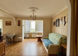 Продам 1-комнатную квартиру, 32.8 м2, Евпатория, улица Полупанова, 42