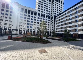 Продам однокомнатную квартиру, 40.7 м2, Тюмень, улица Василия Малкова, 12