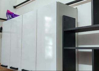 Сдам в аренду однокомнатную квартиру, 15 м2, Крым, бульвар Ленина, 3