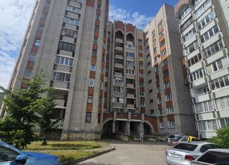 Продам 2-комнатную квартиру, 53 м2, Псков, Народная улица, 8А