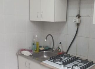 Сдаю в аренду 3-ком. квартиру, 60 м2, Республика Башкортостан, Первомайская улица, 51