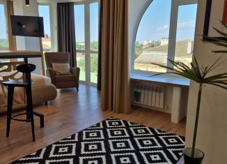 Продаю 1-комнатную квартиру, 31.8 м2, Крым, улица Фрунзе, 20