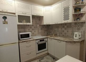 3-комнатная квартира на продажу, 65 м2, Барнаул, улица Солнечная Поляна, 3