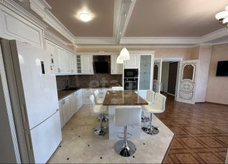 Продажа 3-комнатной квартиры, 119.6 м2, посёлок городского типа Партенит, улица Победы, 1