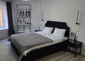 Сдается в аренду трехкомнатная квартира, 86 м2, Санкт-Петербург, улица Рубинштейна, 25