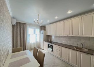 Продаю 3-комнатную квартиру, 65.6 м2, Тюмень, ЖК Авиатор, Интернациональная улица, 199к8