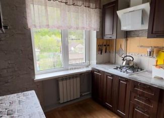 Продаю 3-ком. квартиру, 42 м2, Туапсе, Сочинская улица, 66