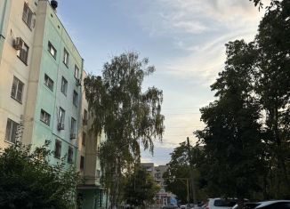 Продается двухкомнатная квартира, 54 м2, Таганрог, улица Чехова, 318-1