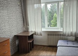 Сдается 1-комнатная квартира, 18 м2, Бугульма, улица Газинура Гафиатуллина, 32/1