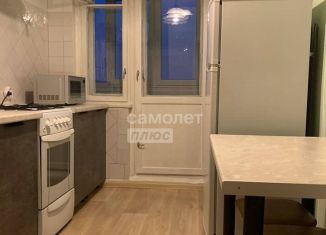 Продам 2-ком. квартиру, 43.8 м2, Нижний Новгород, 6-й микрорайон Автозавода, 37, 6-й микрорайон Автозавода