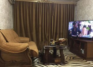 Сдаю в аренду однокомнатную квартиру, 33 м2, Грозный, улица Л.И. Яшина, 30, 4-й микрорайон