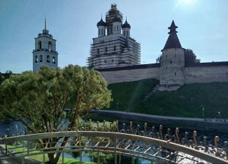 Аренда 3-ком. квартиры, 85.5 м2, Псков, Советская набережная, 6