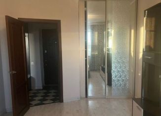 Сдам 1-ком. квартиру, 35 м2, Краснодар, улица имени Ф.И. Шаляпина, 31А, Музыкальный микрорайон