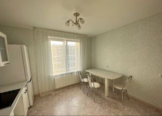 Сдам 2-ком. квартиру, 55 м2, Республика Башкортостан, улица Просвещения, 11