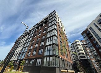 Продам 3-ком. квартиру, 84 м2, Калининград