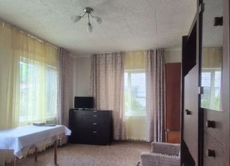 Сдам 1-ком. квартиру, 30 м2, село Раздольное, улица Механизаторов, 14/8