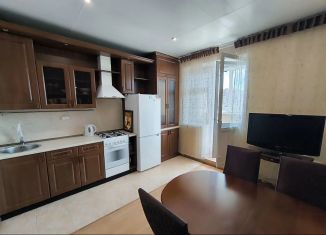 Сдается в аренду 1-комнатная квартира, 45 м2, Псков, Народная улица, 23/17