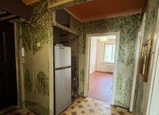 Продам 3-комнатную квартиру, 61.4 м2, Керчь, улица Ворошилова, 3