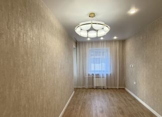 Продажа 2-комнатной квартиры, 62 м2, Киров, Профсоюзная улица, 50