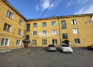 Продажа трехкомнатной квартиры, 70.4 м2, Полысаево, улица Космонавтов, 51