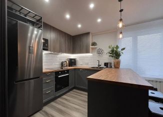 Продам 2-ком. квартиру, 52 м2, Ростов-на-Дону, улица Согласия, 19/48