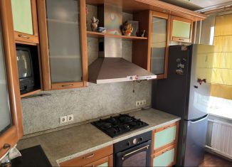 Сдам в аренду 2-комнатную квартиру, 48 м2, Санкт-Петербург, проспект Просвещения, 54