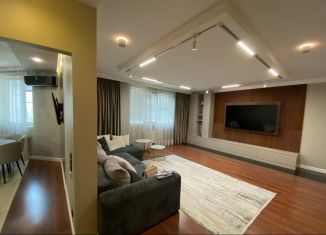 Трехкомнатная квартира в аренду, 140 м2, Краснодар, Промышленная улица, 49/1, микрорайон Центральный