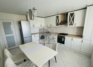 Продажа 3-ком. квартиры, 80 м2, Йошкар-Ола, улица Яблочкова, 18, 5-й микрорайон