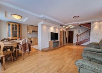 Аренда 3-ком. квартиры, 90 м2, Выборг, Ленинградское шоссе, 55