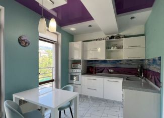 Продам однокомнатную квартиру, 52.8 м2, посёлок городского типа Ливадия, Севастопольское шоссе, 1к2