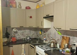 Трехкомнатная квартира на продажу, 67.1 м2, Чапаевск, улица Ватутина, 18Б