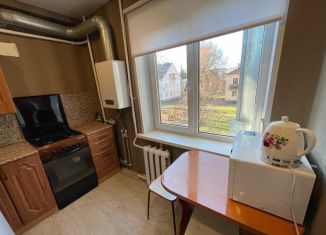 Сдам в аренду 1-ком. квартиру, 38 м2, Уфа, Краснодонская улица, 26