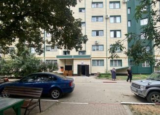 Продам 4-ком. квартиру, 84 м2, Грозный, улица А.А. Айдамирова, 141к7, микрорайон Ипподромный