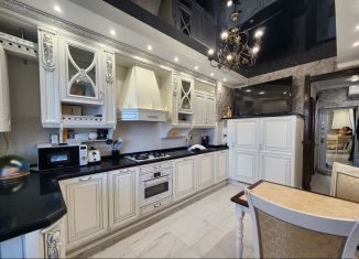 Продается 2-комнатная квартира, 76 м2, Краснодарский край, Вербовая улица, 3