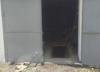 Продаю гараж, 18 м2, Хабаровский край, улица Малиновского, 38А