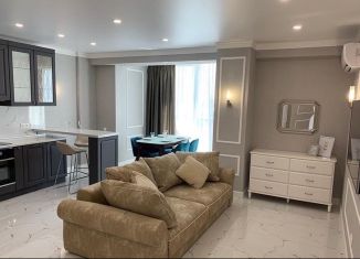 Сдача в аренду 2-ком. квартиры, 107 м2, Краснодар, ЖК Центральный, улица Будённого, 129