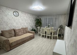 Сдам однокомнатную квартиру, 42 м2, Тюмень, улица Валентины Трофимовой, 2