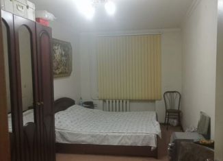 Продается 3-ком. квартира, 62 м2, Грозный, проспект Мохаммеда Али, 11, 2-й микрорайон