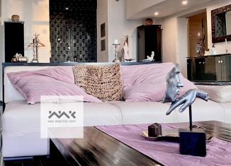 Аренда 2-ком. квартиры, 90 м2, Санкт-Петербург, Суворовский проспект, 39