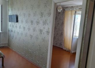 Продаю двухкомнатную квартиру, 43 м2, Крым, улица Лётчиков, 10