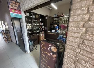 Продаю торговую площадь, 130 м2, Москва, улица Липовый Парк, 2