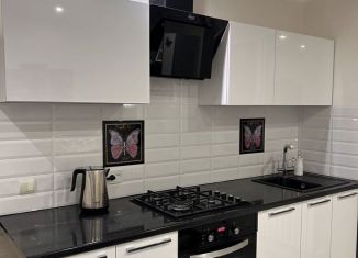 Продам 3-комнатную квартиру, 70 м2, село Бессоновка, Сиреневая улица, 58