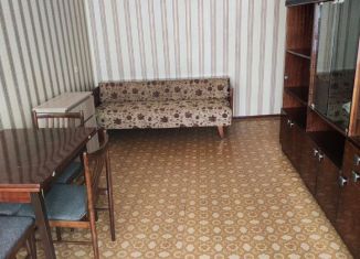 Сдается в аренду двухкомнатная квартира, 47 м2, Йошкар-Ола, улица Строителей, 9, 9-й микрорайон