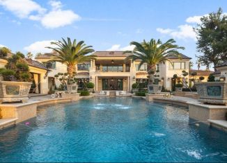 Продам дом, 1439 м2, Сириус, улица Войтенко