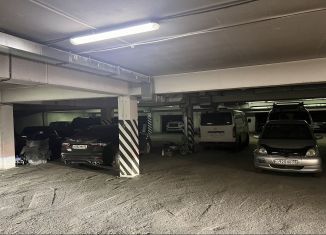 Сдаю в аренду машиноместо, 12 м2, Бурятия, Пионерская улица, 17