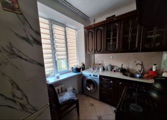 Продаю двухкомнатную квартиру, 45 м2, Махачкала, проспект Гамидова, 20