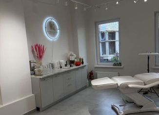 Сдаю в аренду офис, 27 м2, Удмуртия, улица Карла Маркса, 304А