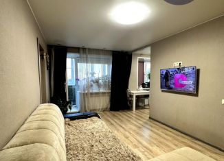 Продается 2-ком. квартира, 43.2 м2, Северодвинск, улица Гагарина, 18