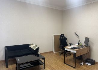 Сдам в аренду офис, 23 м2, Махачкала, улица Батырая, 23