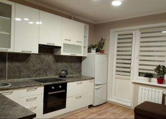 Сдается в аренду 1-ком. квартира, 45 м2, Орёл, улица Кузнецова, 30к1